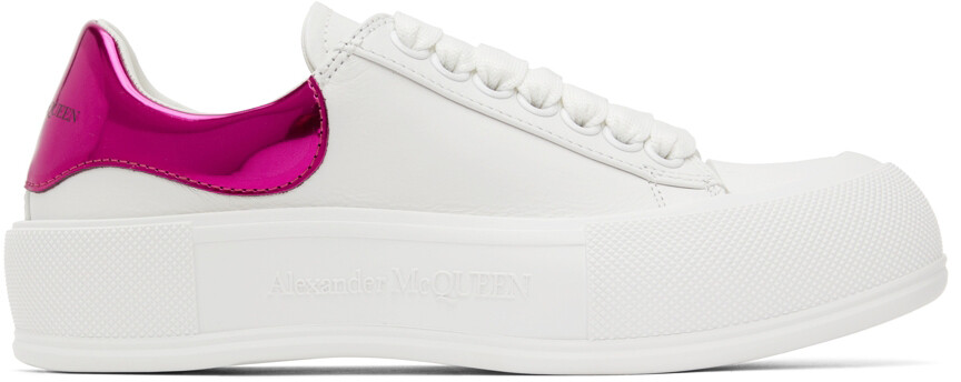 

Бело-розовые массивные кроссовки Alexander McQueen