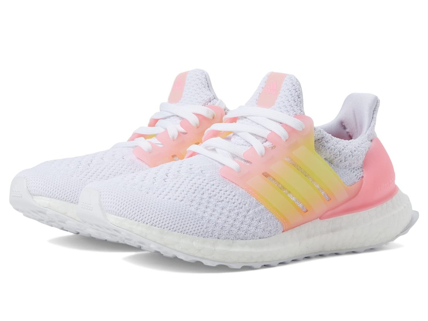 

Детские кроссовки Adidas Ultraboost 5.0 DNA, белый/розовый