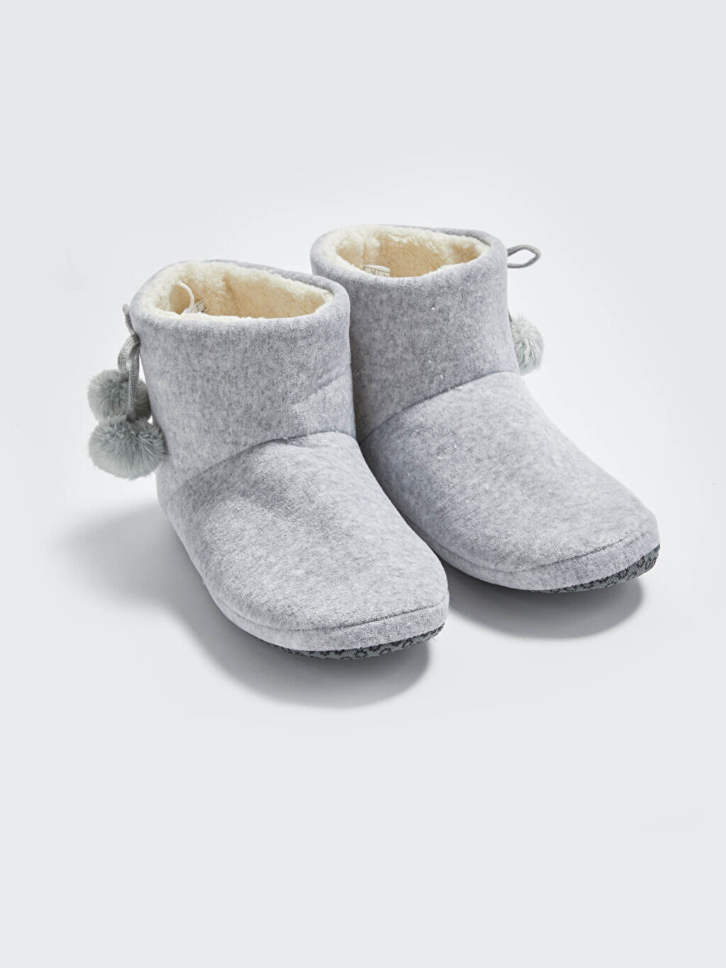 

Женские сапоги с помпонами LCW Steps