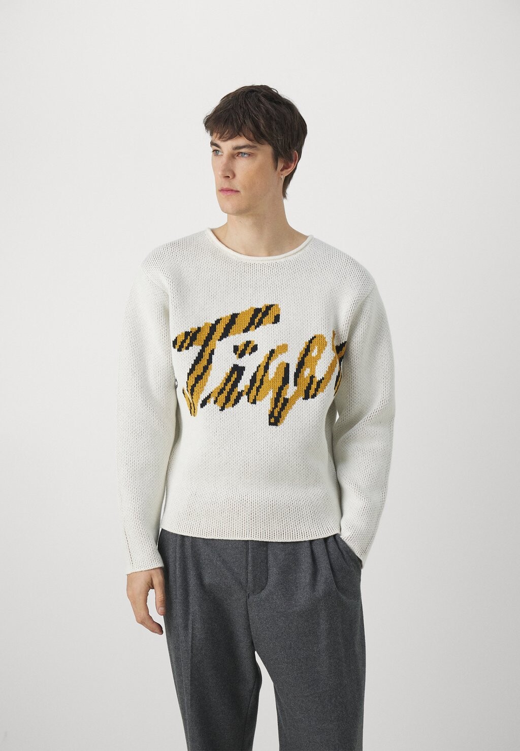 

Вязаный свитер BOBI Tiger of Sweden, цвет off-white