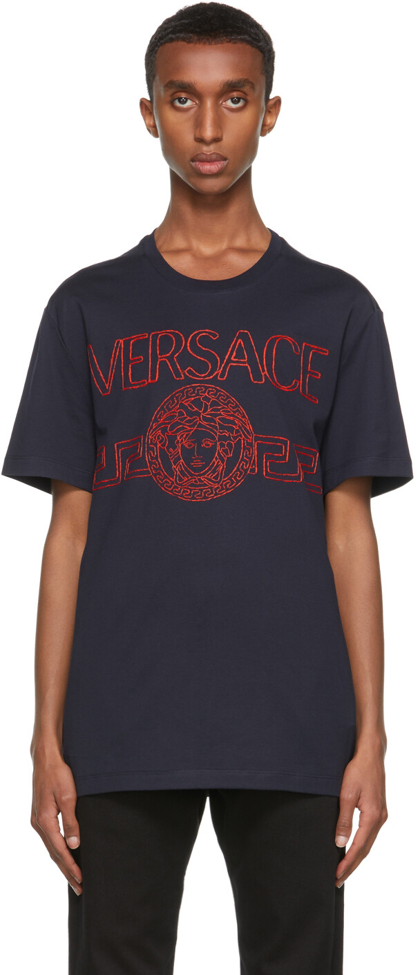 

Темно-синяя футболка с вышитым логотипом Medusa Versace