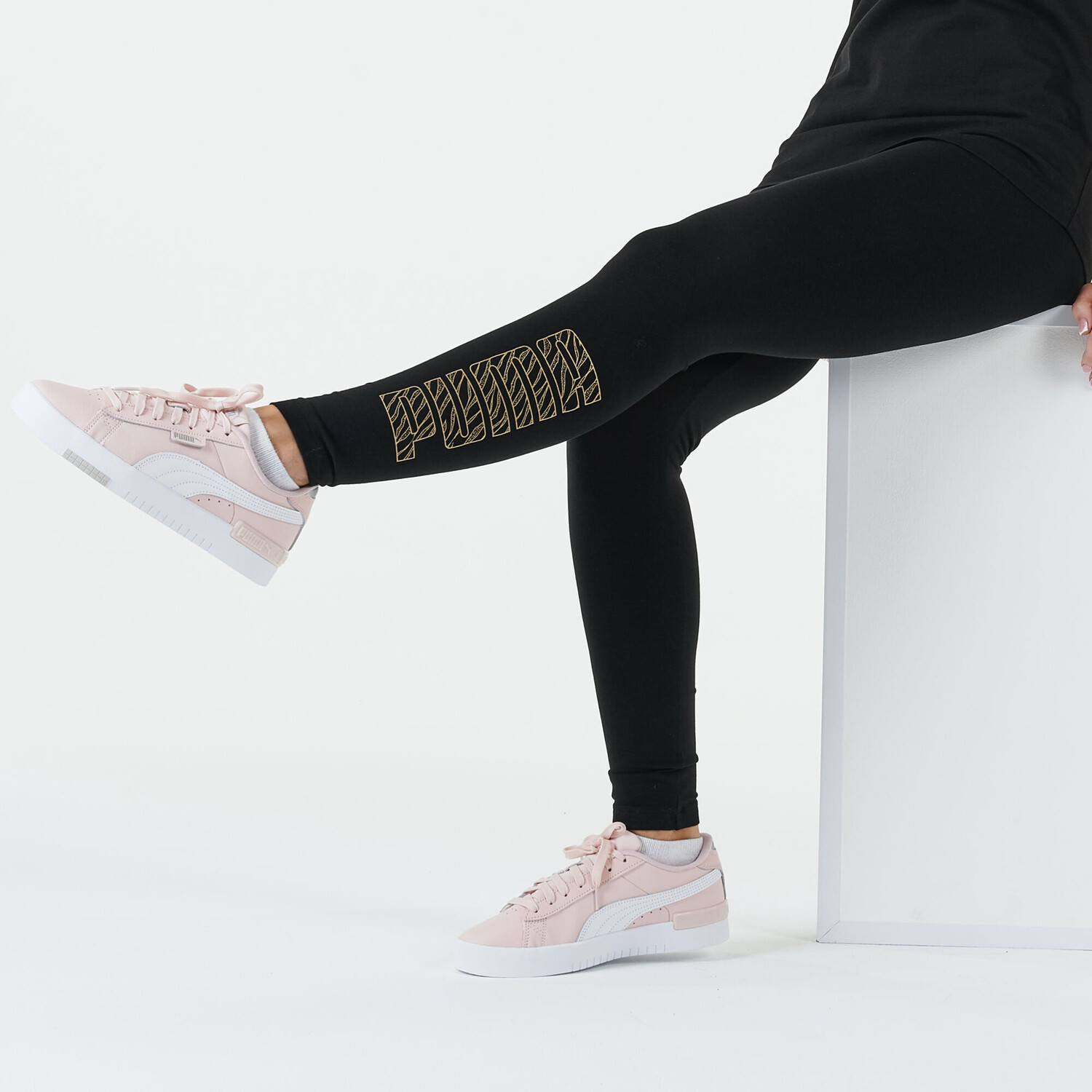 

Леггинсы для девочек Puma ESS+ Bloom AOP, черный/белый