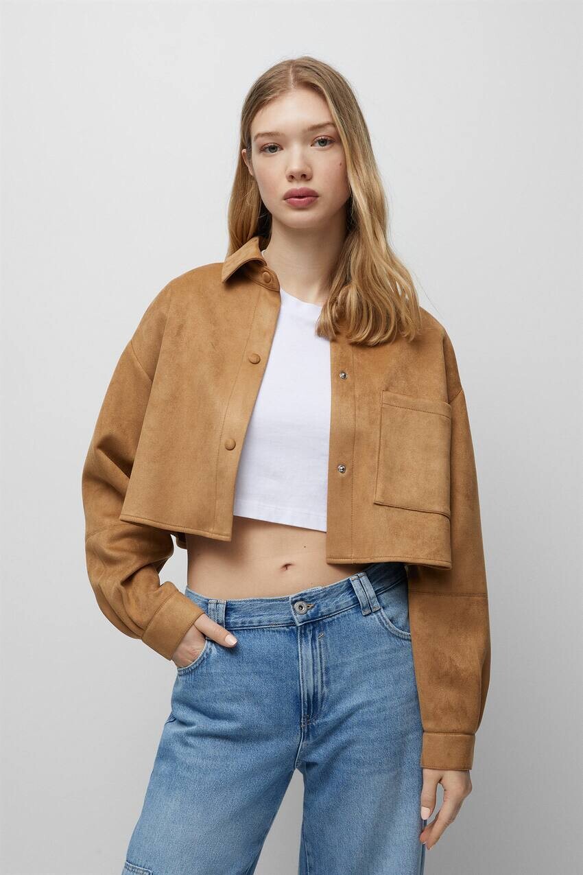 Короткая куртка из искусственной замши Pull&Bear, карамель куртка женская демисезонная из искусственной замши с поясом и воротником из искусственной кожи