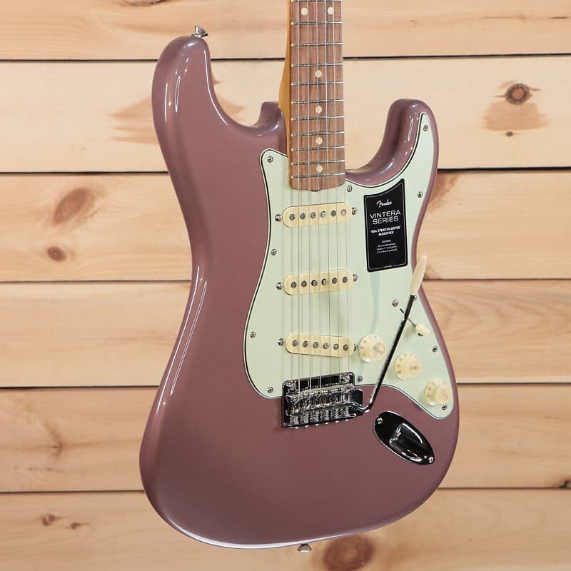 

Fender Vintera '60s Stratocaster Modified — Burgundy Mist Metallic — MX22222733