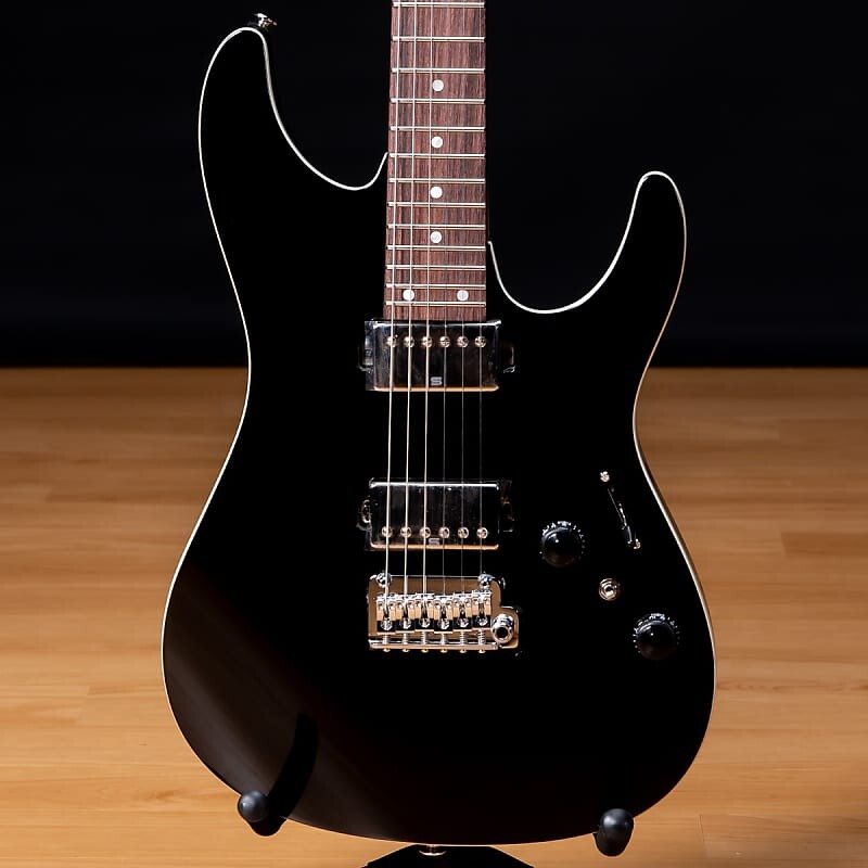 

Электрогитара IBANEZ AZ42P1 AZ Premium — черная SN 220416606