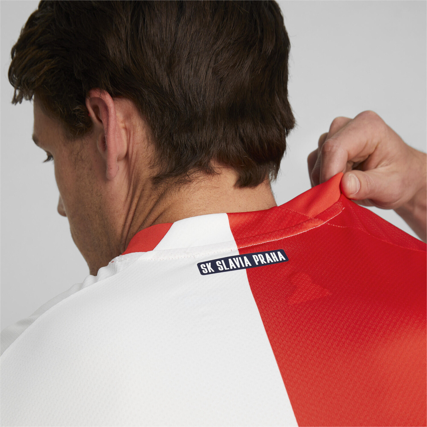 

SK Slavia Praga 22/23 Домашняя футболка мужская PUMA, Бело-красный