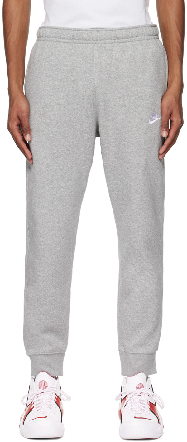 

Серые спортивные штаны Sportswear Club Nike