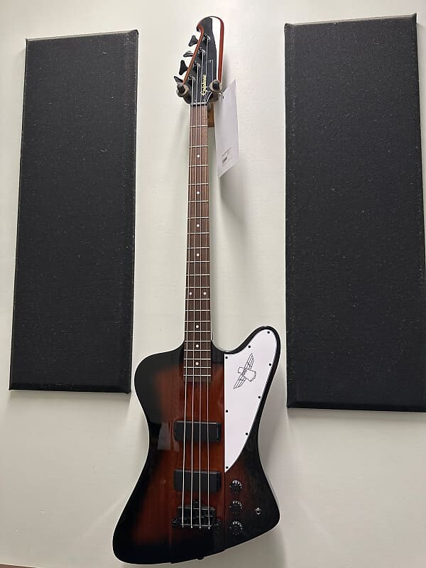 

Эпифон Тандерберд Epiphone Thunderbird
