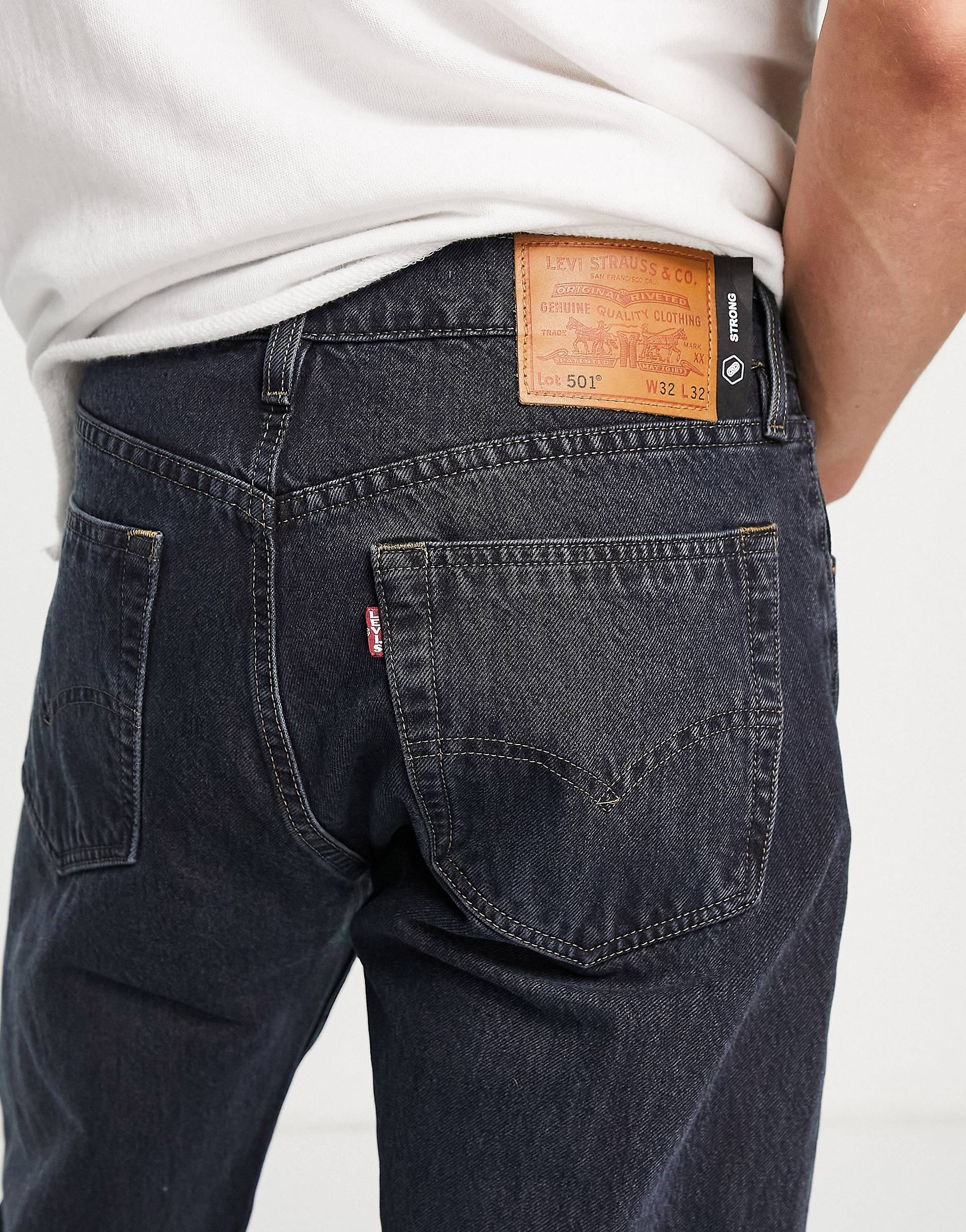 Levis skateboarding deals 501 jeans