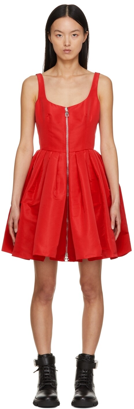 

Красное платье с молнией Alexander McQueen