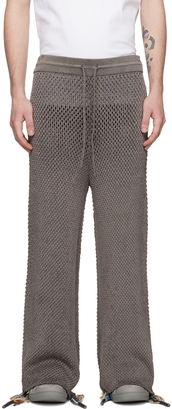 

Эксклюзивные серые брюки SSENSE Armor Isa Boulder