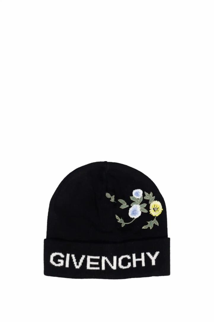 

Шапка Givenchy