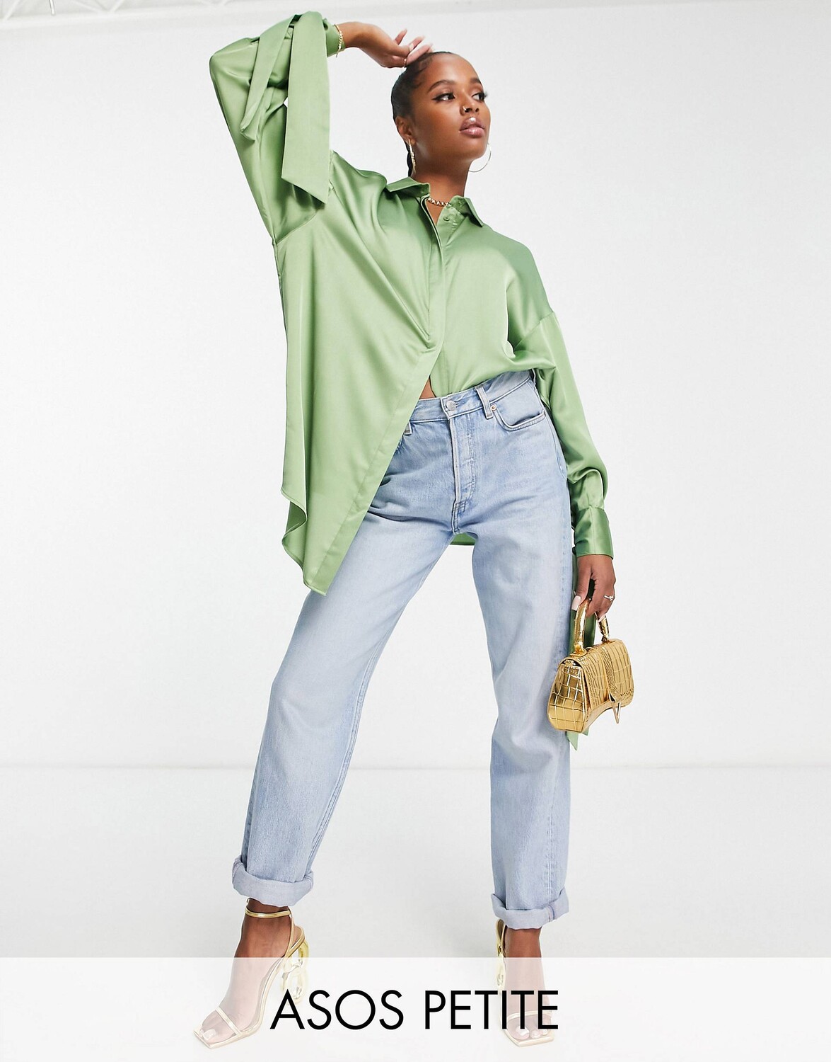 

Свободная атласная рубашка цвета хаки с завязками на манжетах ASOS DESIGN Petite