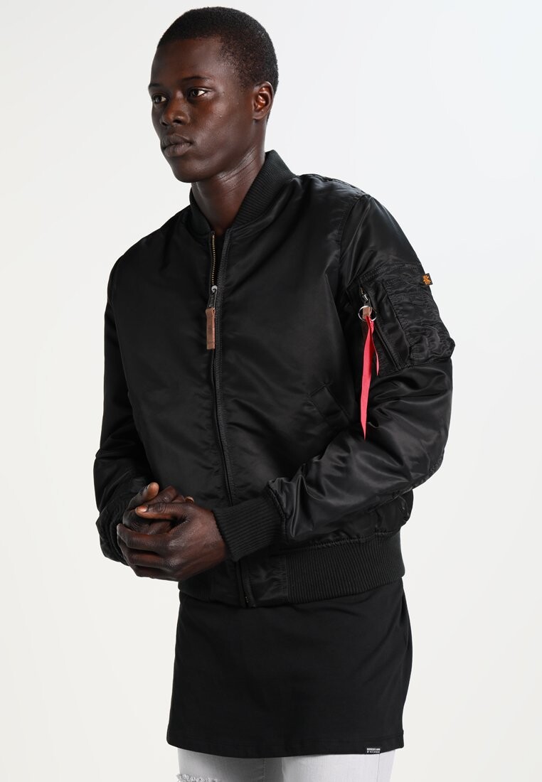 

Бомбер Alpha Industries