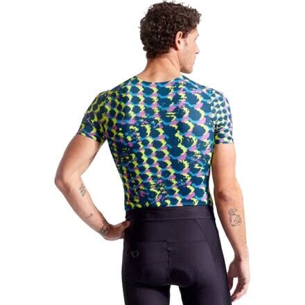 

Базовый слой Transfer Mesh с короткими рукавами мужской PEARL iZUMi, цвет Vibrant Encore