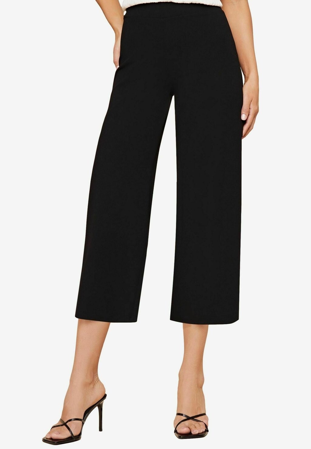 

Брюки HIGH WAIST WIDE LEG CULOTTE REGULAR FIT Lipsy, черный
