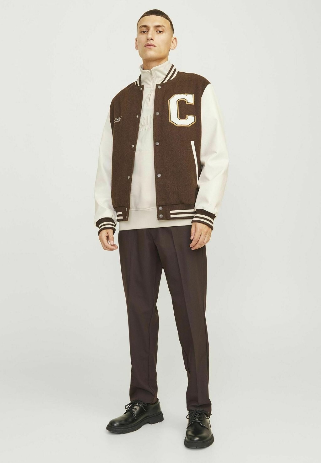 

Спортивный свитер GEDRUCKT Jack & Jones, цвет Antique White