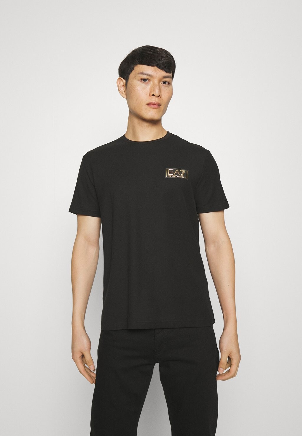 

Базовая футболка EA7 Emporio Armani, черная, Черный