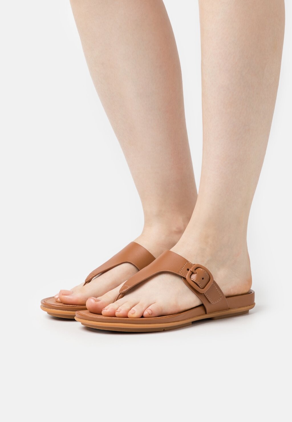 

Сандалии FitFlop