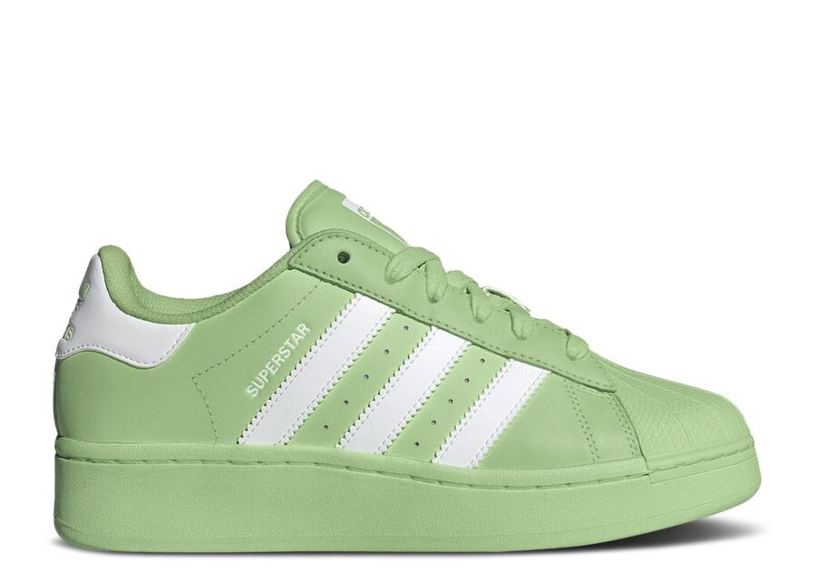 

Кроссовки adidas Wmns Superstar XLG, цвет Semi Green Spark