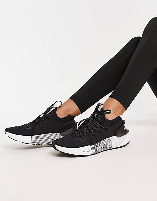

Черные кроссовки Under Armour HOVR Phantom 3