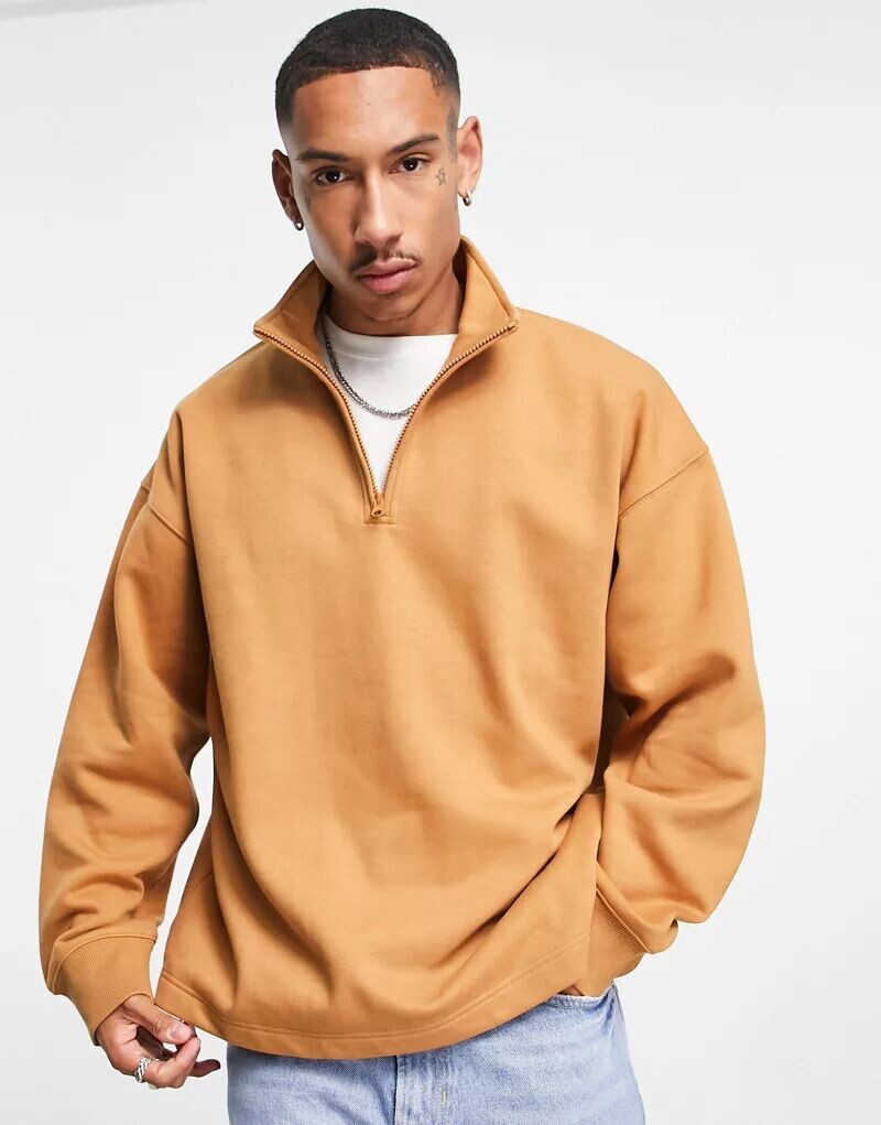 

Коричневый объемный укороченный свитшот на молнии в стиле оверсайз Topman