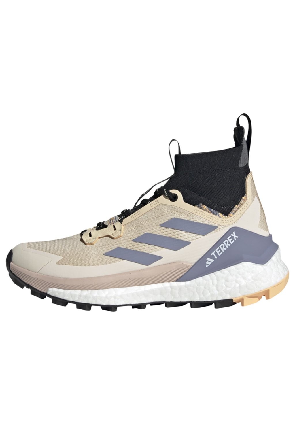 

Обувь для походов Adidas