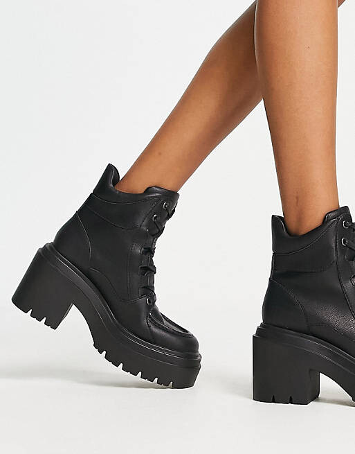 

Черные массивные походные ботинки ASOS DESIGN Relay