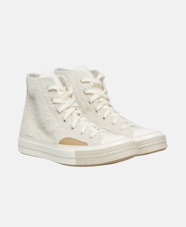 

Кроссовки Converse, естественный