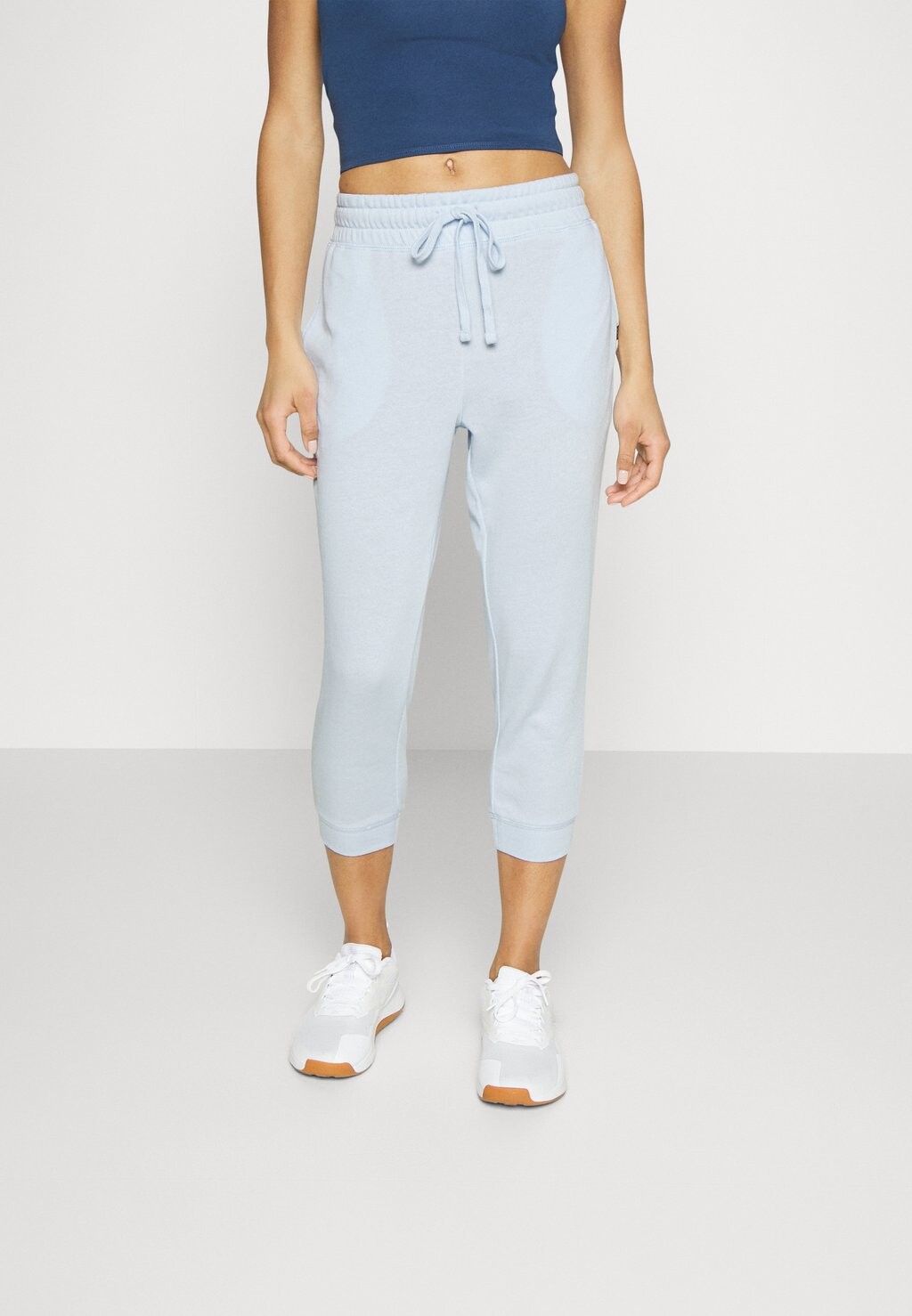 

Спортивные брюки Cotton On
