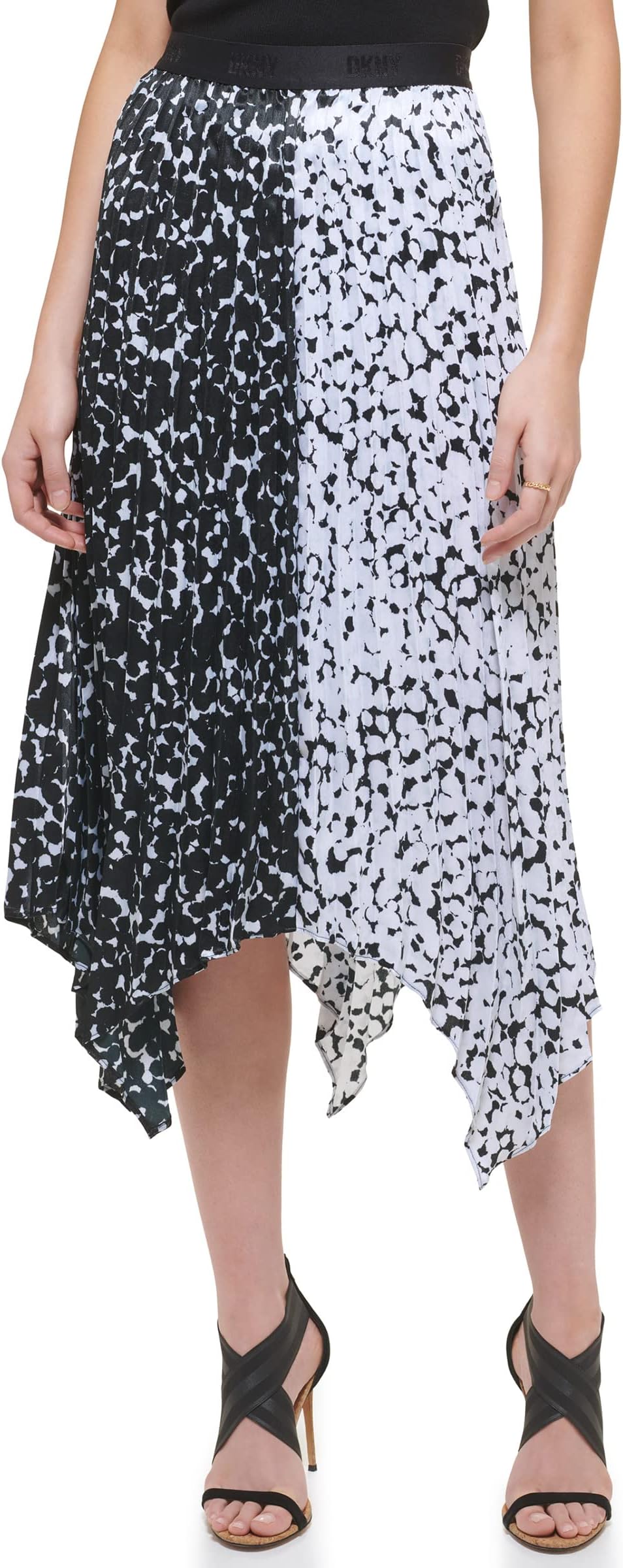 цена Асимметричная юбка с цветными блоками и асимметричным принтом без застежки DKNY, цвет Black/White/White/Black