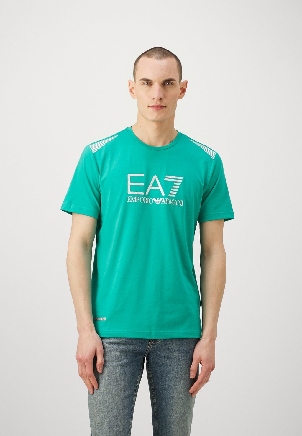 

Футболка с принтом EA7 Emporio Armani, цвет verde scuro