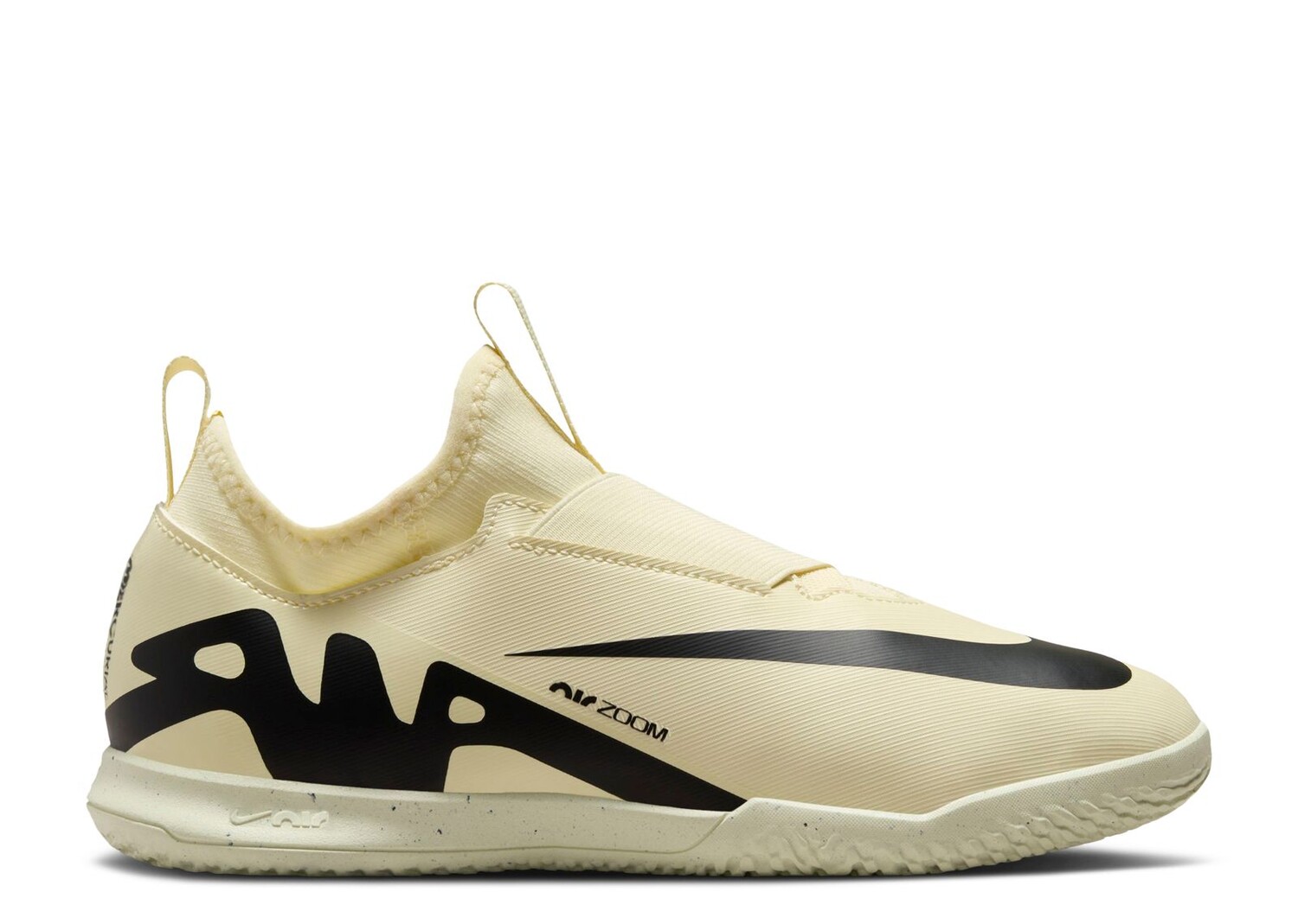 

Кроссовки Nike Zoom Mercurial Vapor 15 Club Ic Gs 'Mad Ready Pack', кремовый