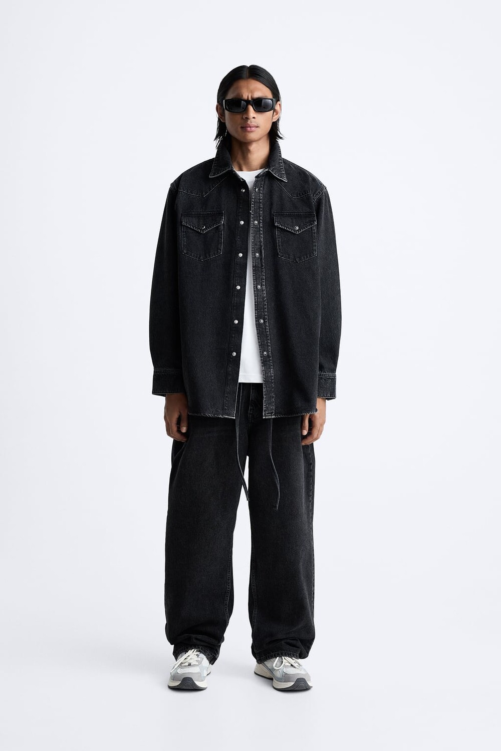 

Джинсовая рубашка оверсайз ZARA, черный