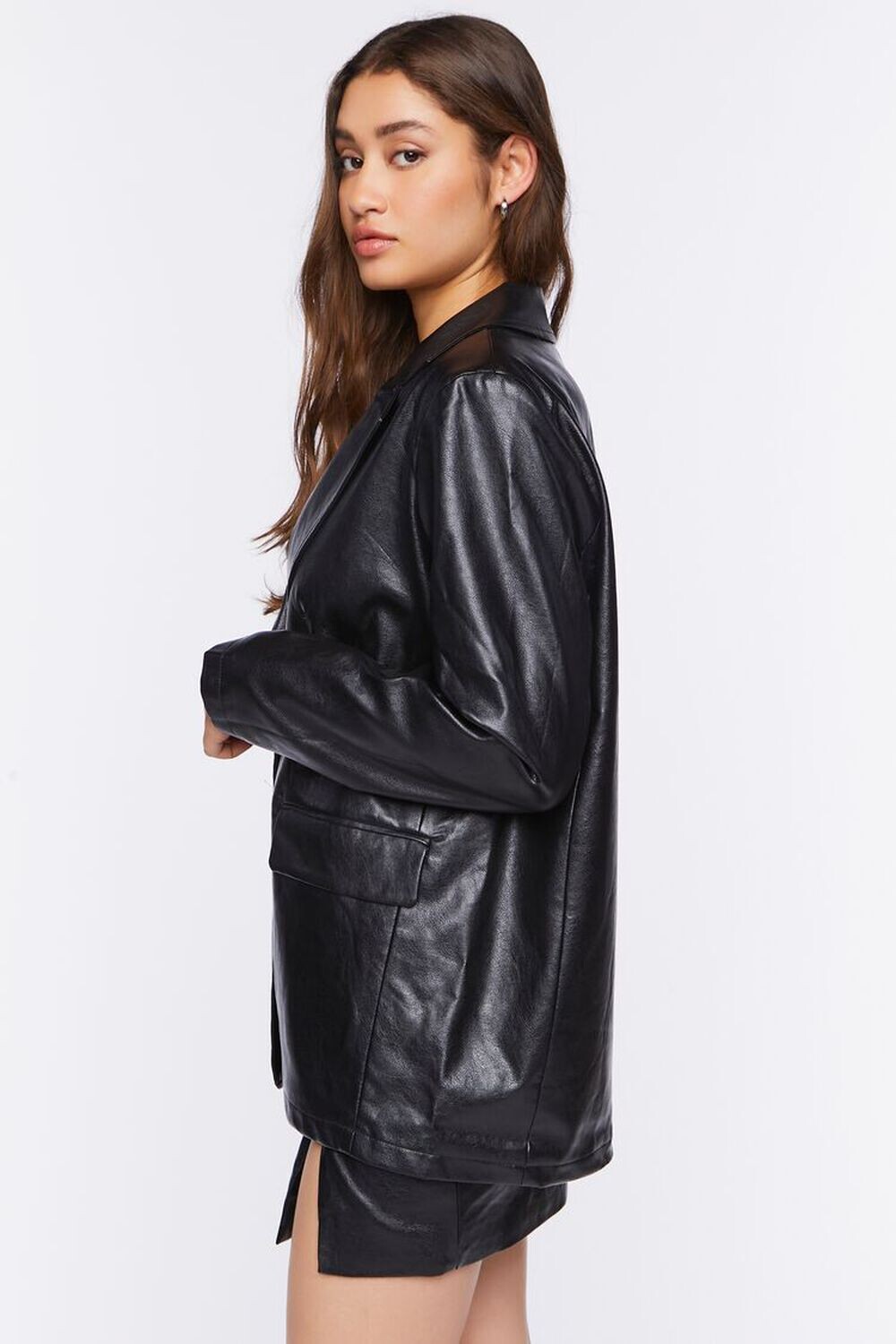 

Блейзер из искусственной кожи Forever 21, черный