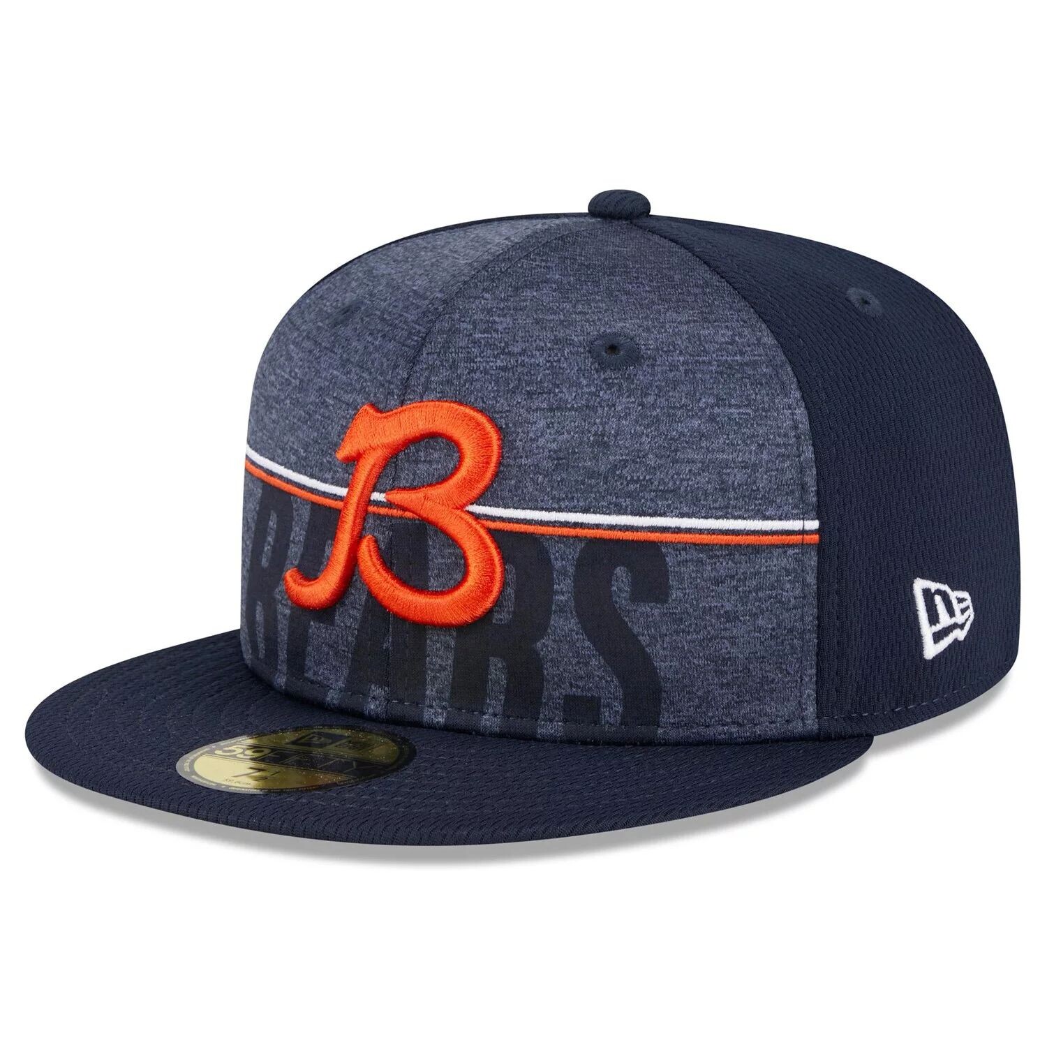 

Мужская бейсболка New Era Navy Chicago Bears 2023, тренировочный лагерь НФЛ, дополнительный логотип 59FIFTY, облегающая шляпа