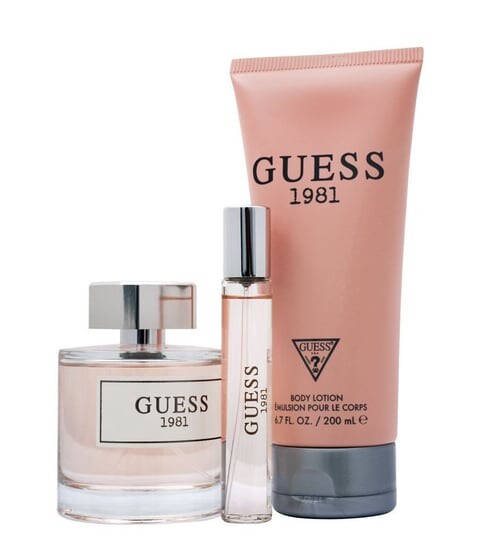 

Г. Женский набор косметики, 3 шт. Guess, 1981