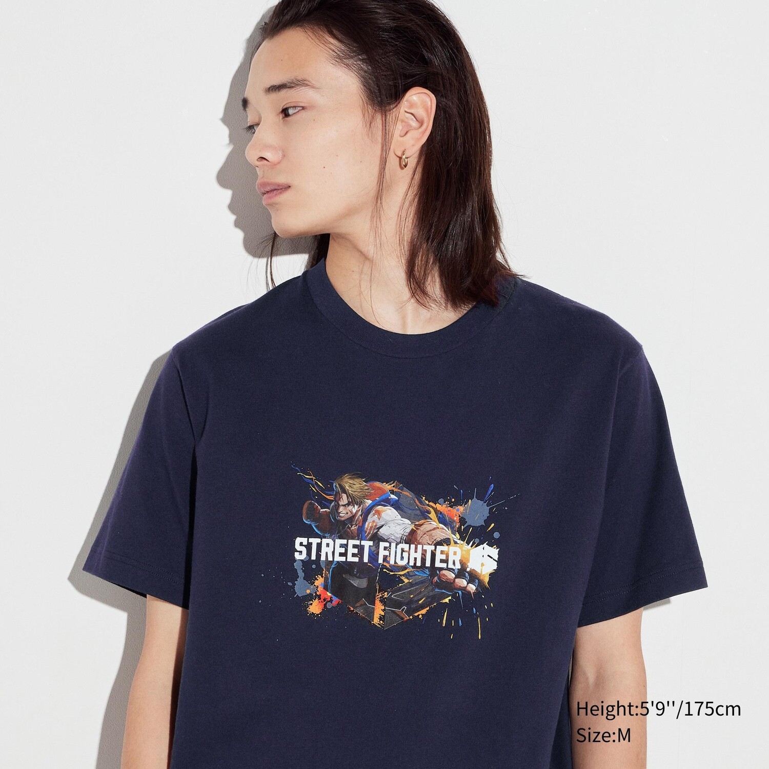 

Футболка Uniqlo Fighting Game Legends Street Fighter, темно-синий
