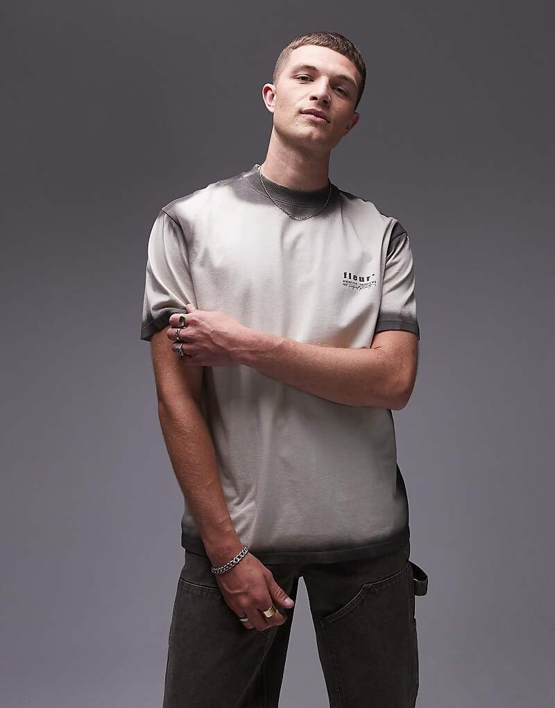 

Topman – футболка оверсайз цвета экрю с эффектом обесцвечивания