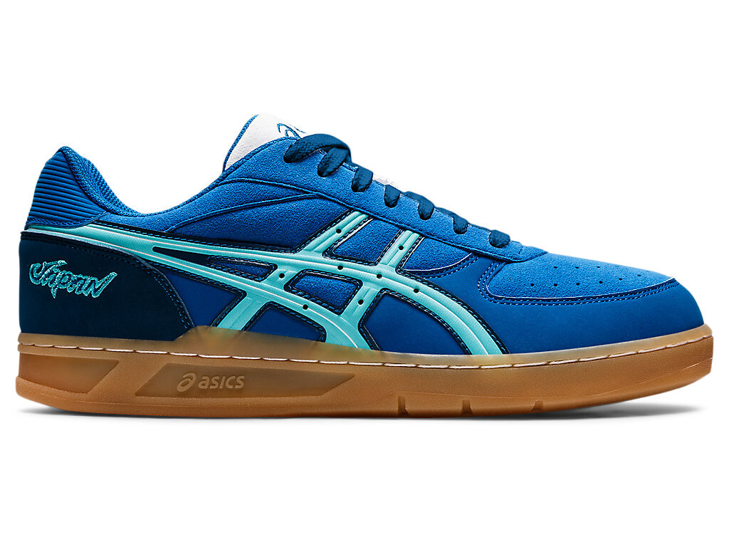 

Кроссовки Asics