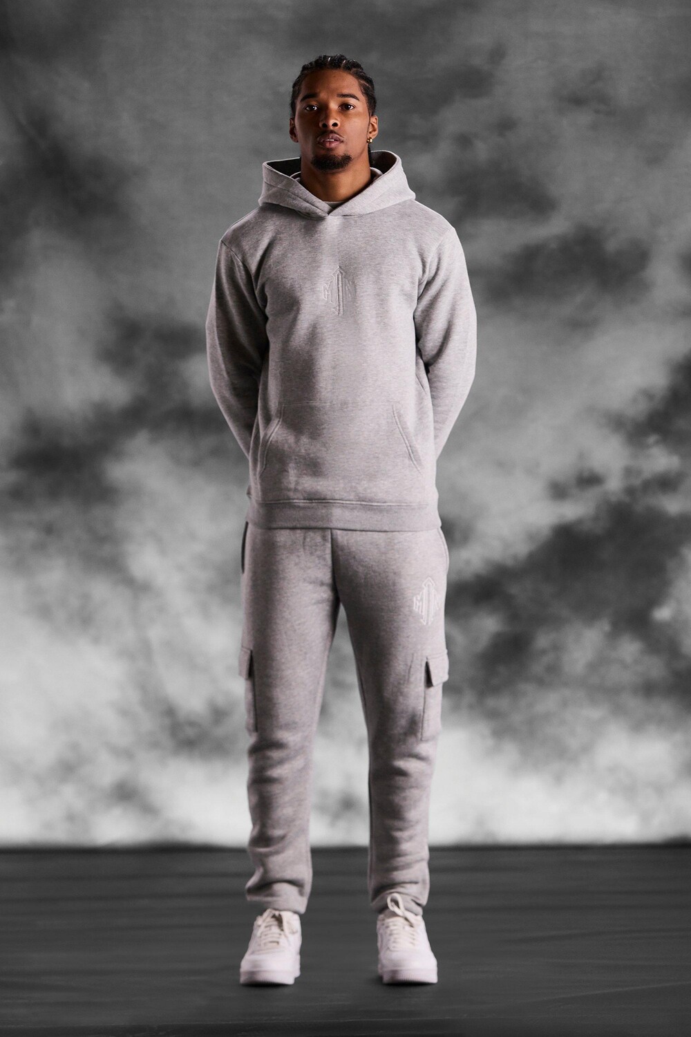 

Спортивный костюм arrdee slim fit cargo с капюшоном Boohoo, серый