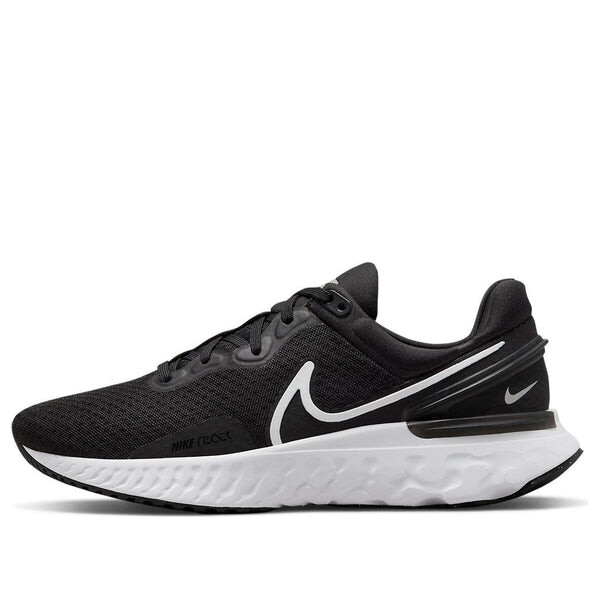 

Кроссовки реагировать милер 3 Nike, черный