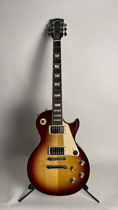 

Электрогитара Gibson Les Paul Standard '60s - Bourbon Burst