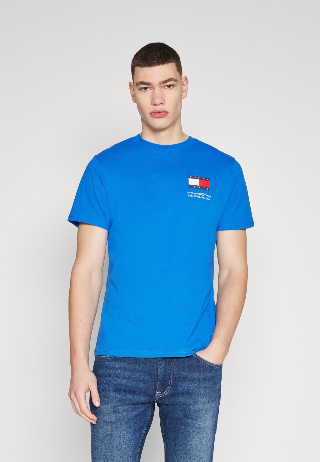 

Футболка с принтом Slim Essential Flag Tommy Jeans, цвет persian blue