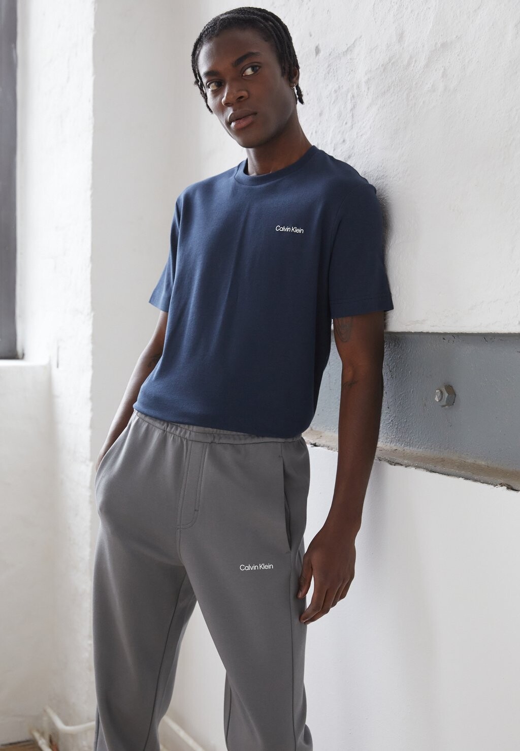 

Базовая футболка MICRO LOGO Calvin Klein, цвет calvin navy