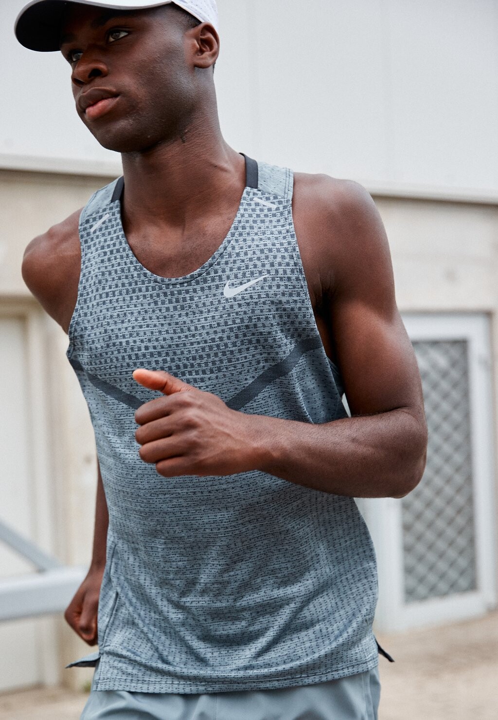 

Майка Nike M Nk Dfadv Techknit Ultra Tank, серый