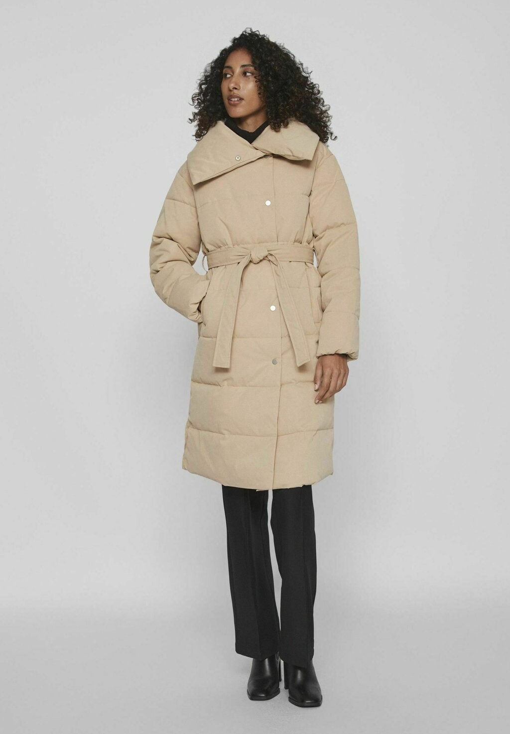 

Зимнее пальто Visulitana New Padded VILA, цвет doeskin