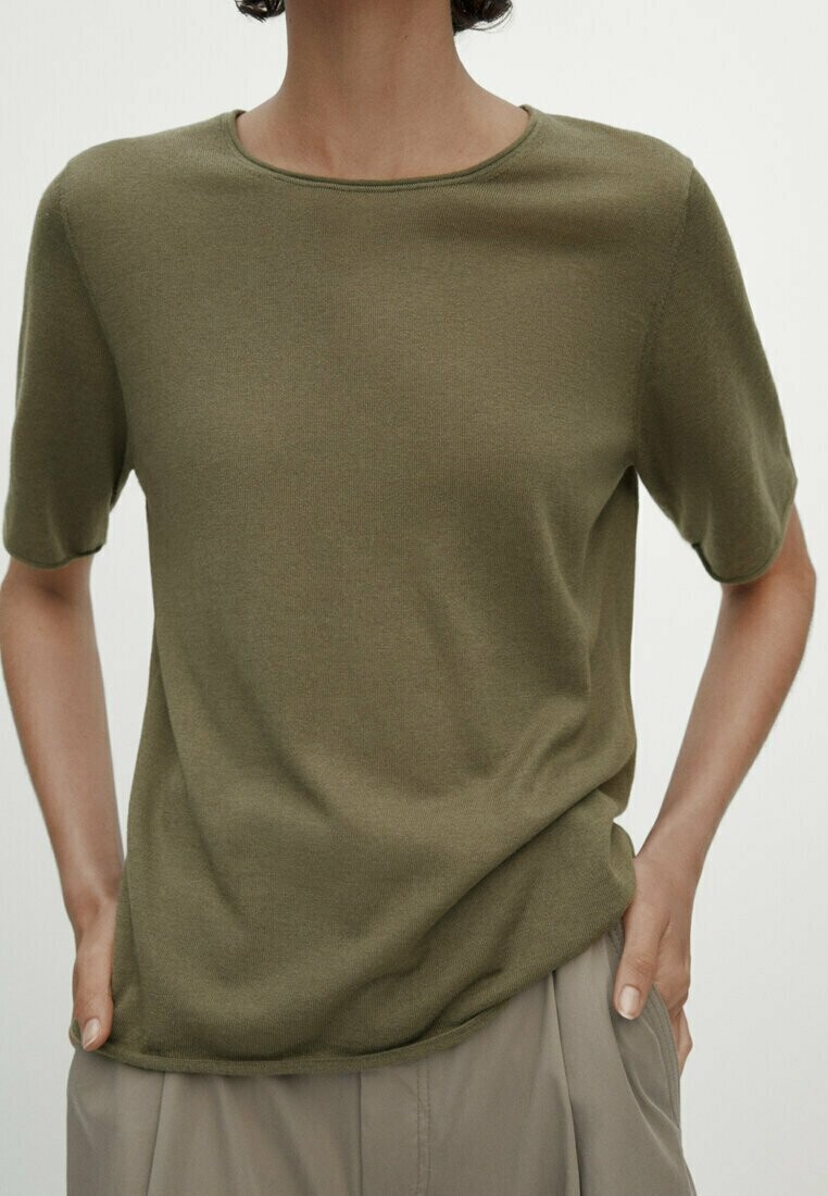 

Базовая футболка Massimo Dutti, Серый
