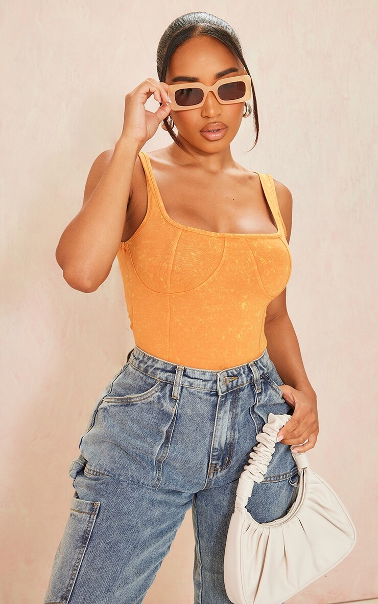 

PrettyLittleThing Оранжевое боди Shape со швами