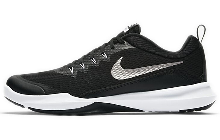 

Кроссовки Nike Legend, черные